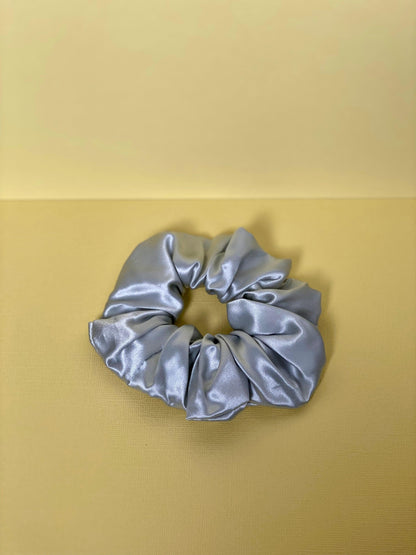 Pure Mulberry Silk Scrunchie - BE CURLY HAIRCARE - Curly Hair Products and Accessories 