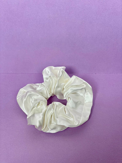 Pure Mulberry Silk Scrunchie - BE CURLY HAIRCARE - Curly Hair Products and Accessories 